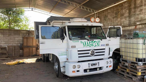 Volkswagen 17-310