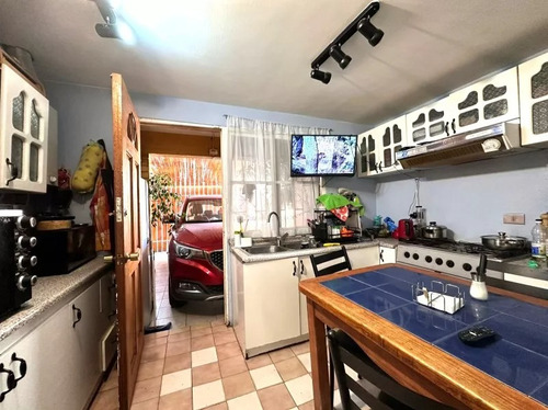 Cómoda Y Amplia Casa De 5 Dorm Y 2 Baños En Maipú