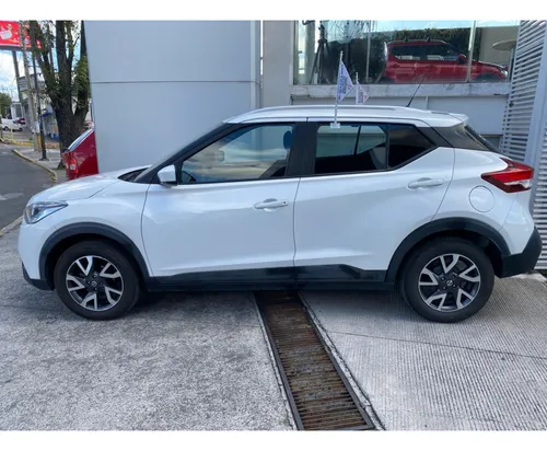 Nissan Kicks SENSE 5MT