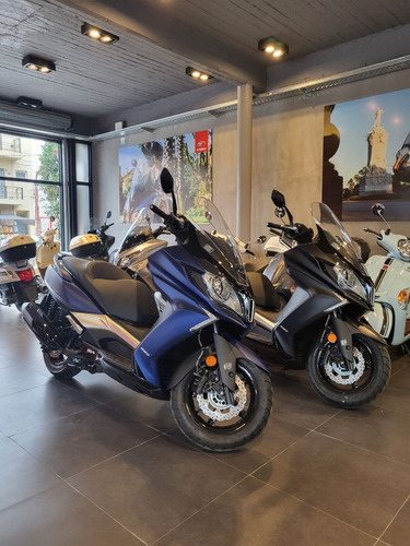 Maxiscooter Downtown 350 Tcs -entrega Inmediata