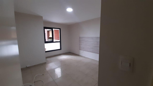 Departamento Con Cochera En Alquiler | 1 Dormitorio | Balcon