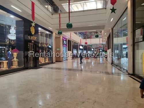 Estupendo Fondo De Comercio En Venta Totalmente Operativo Con Maravillosa Ubicación Parque Cerro Verde