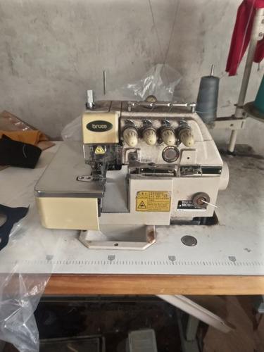 Overlock Industrial 5 Hilos