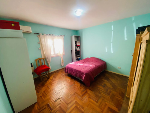 Venta Casa 6 Ambientes Cochera Longchamps