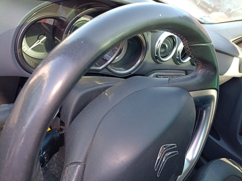 Imagen 5 de 11 de Citroën C3 2014 1.6 Exclusive Vti 115cv