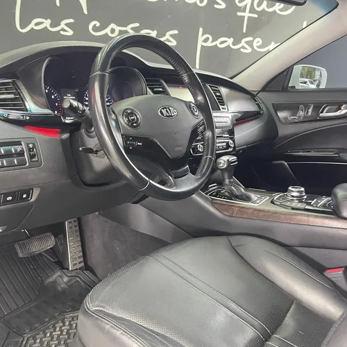 Kia Quoris 3.8 Lx