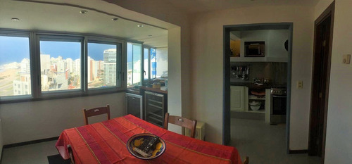 Imagen 14 de 16 de Apartamento En Venta De 3 Dormitorios C/ Cochera En Playa Brava