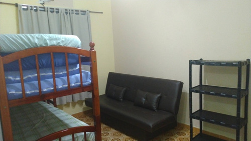Imagem 5 de 12 de Aluguel De Kitnet. Temporada E Avulso. R$ 80,00