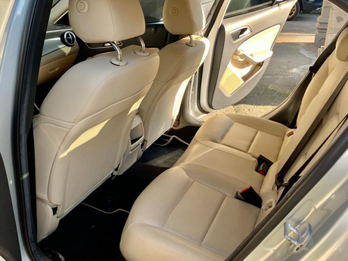 Imagen 4 de 9 de Mercedes-benz Clase Gla 2015 1.6 200 Cgi Sport At