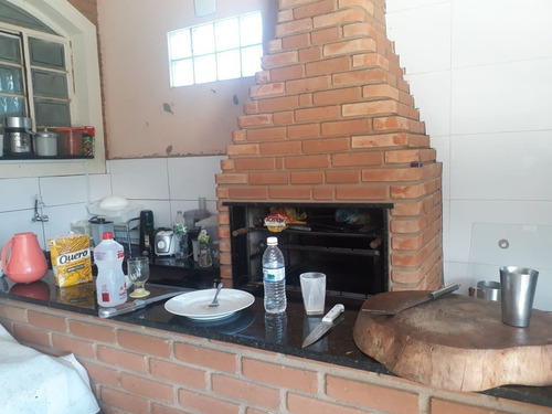 Imagem 14 de 20 de Chácara 2200m2 Área Construida 300m2 Casa 2 Dorms,sala,cozinha,banheiro,área C/churrasqueira,piscina,2 Vagas Cobertas - Ch00031 - 68784489