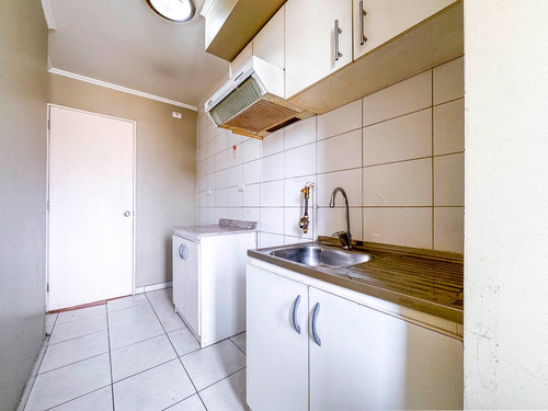 Arriendo De Departamento En Avenida Las Quintas