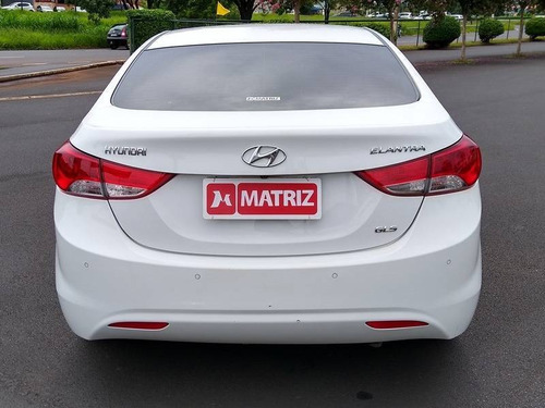 Hyundai Elantra 1.8 Gls 16v Gasolina 4p Automático