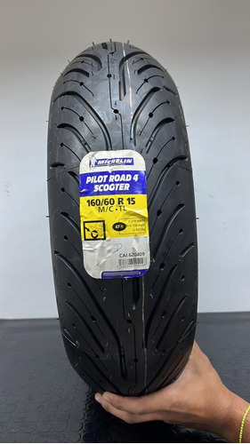 Caucho Michelin 160/60/15