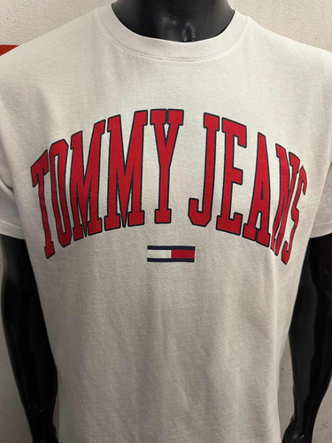 Remera Tommy Jeans Talle Large