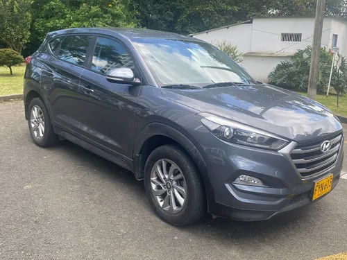 Hyundai Tucson 2.0 Advance 4X2 At