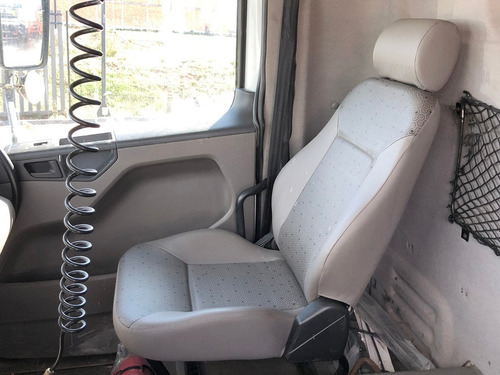 Vw 31390 Constellation Traçado 2016/2017=33440 3443 4144 330