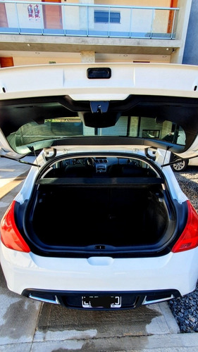 Imagen 8 de 11 de Peugeot 308 Allure 1.6n