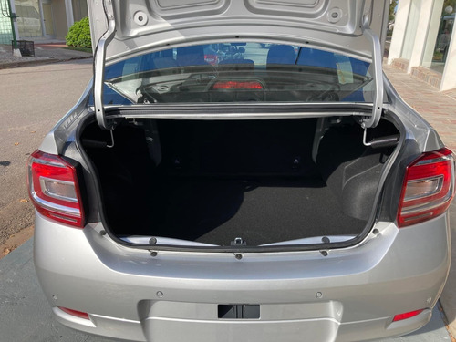 Imagen 5 de 15 de Renault Logan Zen Ph2 1.6 16v 0km My2022