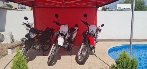 Imagen 13 de 15 de Honda Xr 250 Tornado Roja 2020