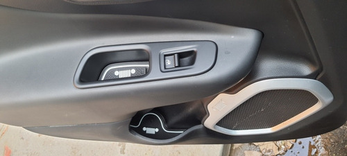 Imagem 8 de 10 de Jogo Tapete P/ Porta Copos E Objetos Jeep Renegade 16 Peças
