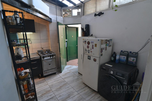 Venta Ph 2 Ambientes Entrepiso Excelente Zona Cid Campeador