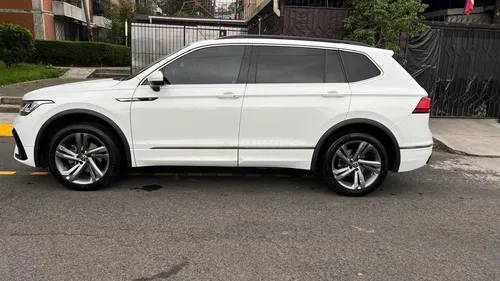 Volkswagen Tiguan 1.4 R-line
