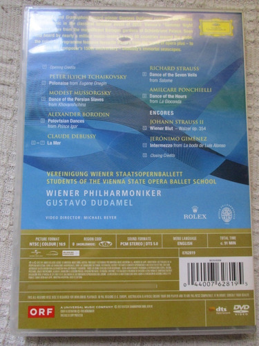 Imagen 2 de 6 de Dances And Waves. Gustavo Dudamel. 2012 Summer Night Concert