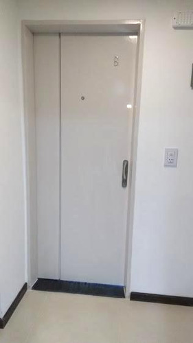 Facultades. Amplio Monoambiente Con Balcon. Nuevo. Con Gas Natural