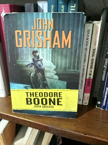 Theodore Boone- Joven Abogado--john Grisham