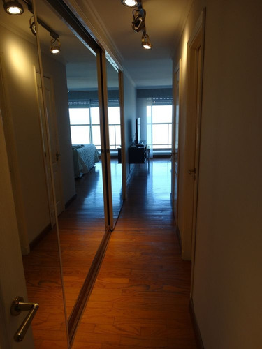 Imagen 14 de 30 de Apartamento En Venta Sobre Rbla. Con Vistas Al Mar, 3 Dormitorios, Parrillero De Uso Esclusivo Y Servicio 2 Garajes