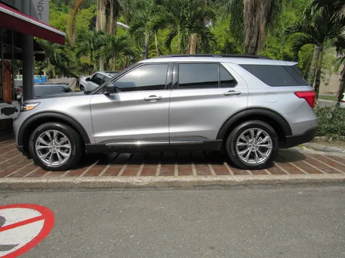 Ford Explorer Xlt Cc2260 Automatica 4x4 7 Puestos 300 Hp