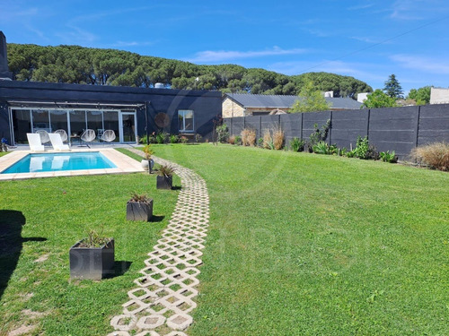 Imagen 4 de 21 de Casa Quinta En Venta - Tandil - Pio Xll