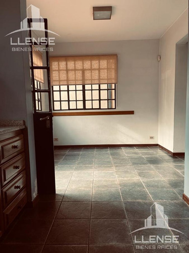 Casa 4 Ambientes En Venta Y Alquiler - Quilmes Residencial