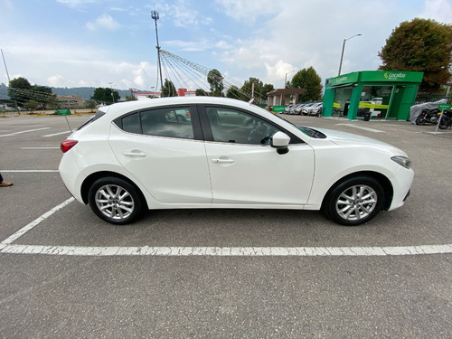 Mazda 3 2.0 Touring