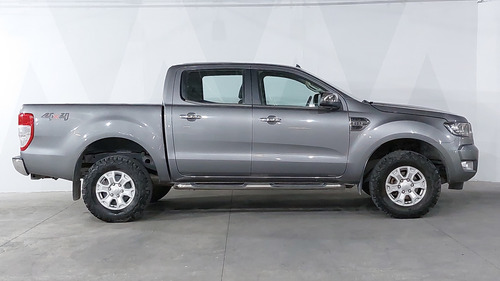 Ford Ranger 3.2 DIESEL XLT CREW CAB AUTO 4WD