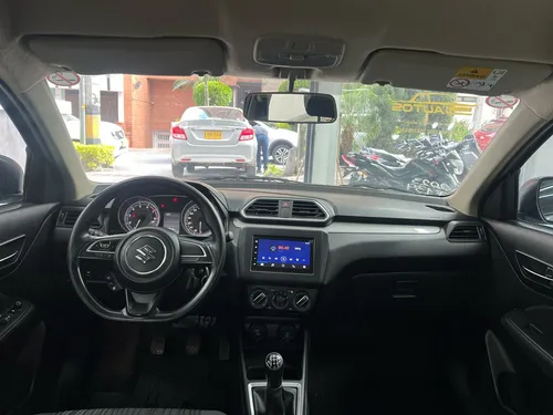 Suzuki Swift Dziere Mt 2023