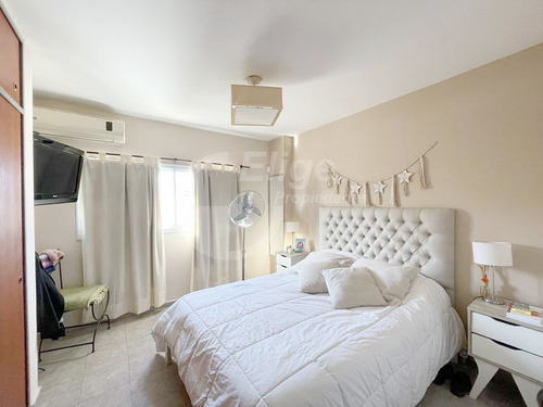 Imagen 8 de 12 de Excelente Ubicación En Villa Allende, Duplex 2 Dorm.