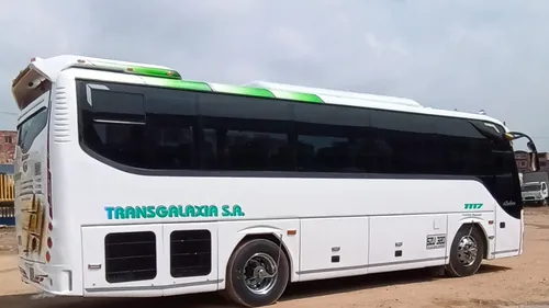 Bus 2011