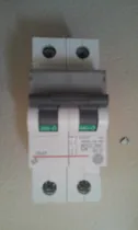 Comprar Breaker Bipolar De 16 Amp, General Electric Ep62 C16, 600v