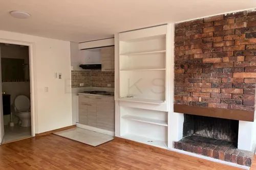 Apartamento En Arriendo En Los Rosales. Cod A1846