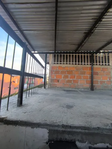 Casa En Arriendo En Tejares De Salomia. Cod A17107