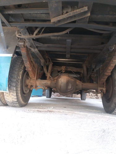 Imagem 12 de 12 de Ford F4000 Bau