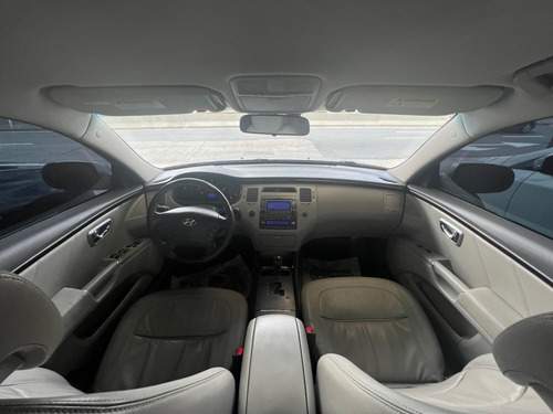 Imagem 8 de 10 de Hyundai Azera 3.3