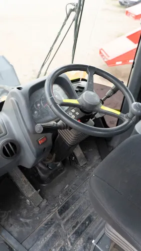 Cargador Hl757-9b
