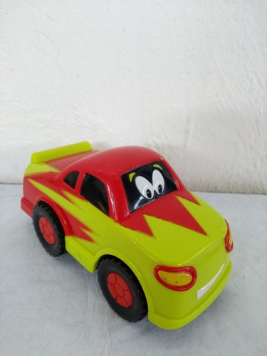 Carro  De Plástico Rojo Con Amarillo