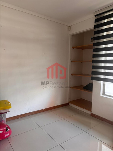Casa En Venta De 4 Dorm. En Concón