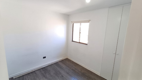 Casa En Barrio Residencial Con Jardín Terraza Techada