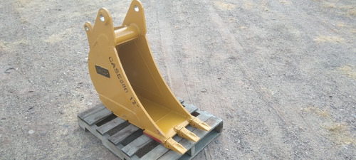 Bote De 3 Dientes Para Retroexcavadora Case 580k
