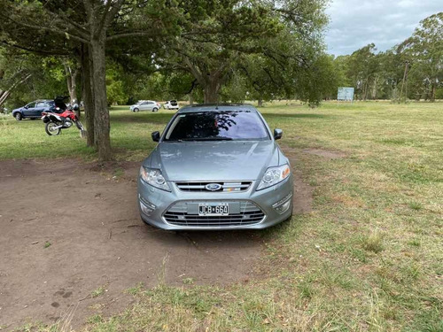 Ford Mondeo 2010 2.0 Ghia Tdci M6