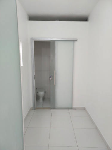 Imóvel,completo2quartos2 Banheiros Cozinha E Sala E Garagem